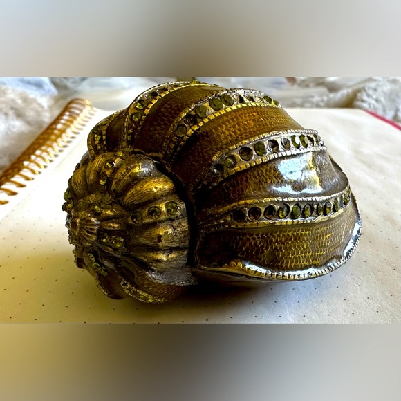 Vintage Enamel & Jeweled Sea Shell Trinket Box. - Picture 2 of 8